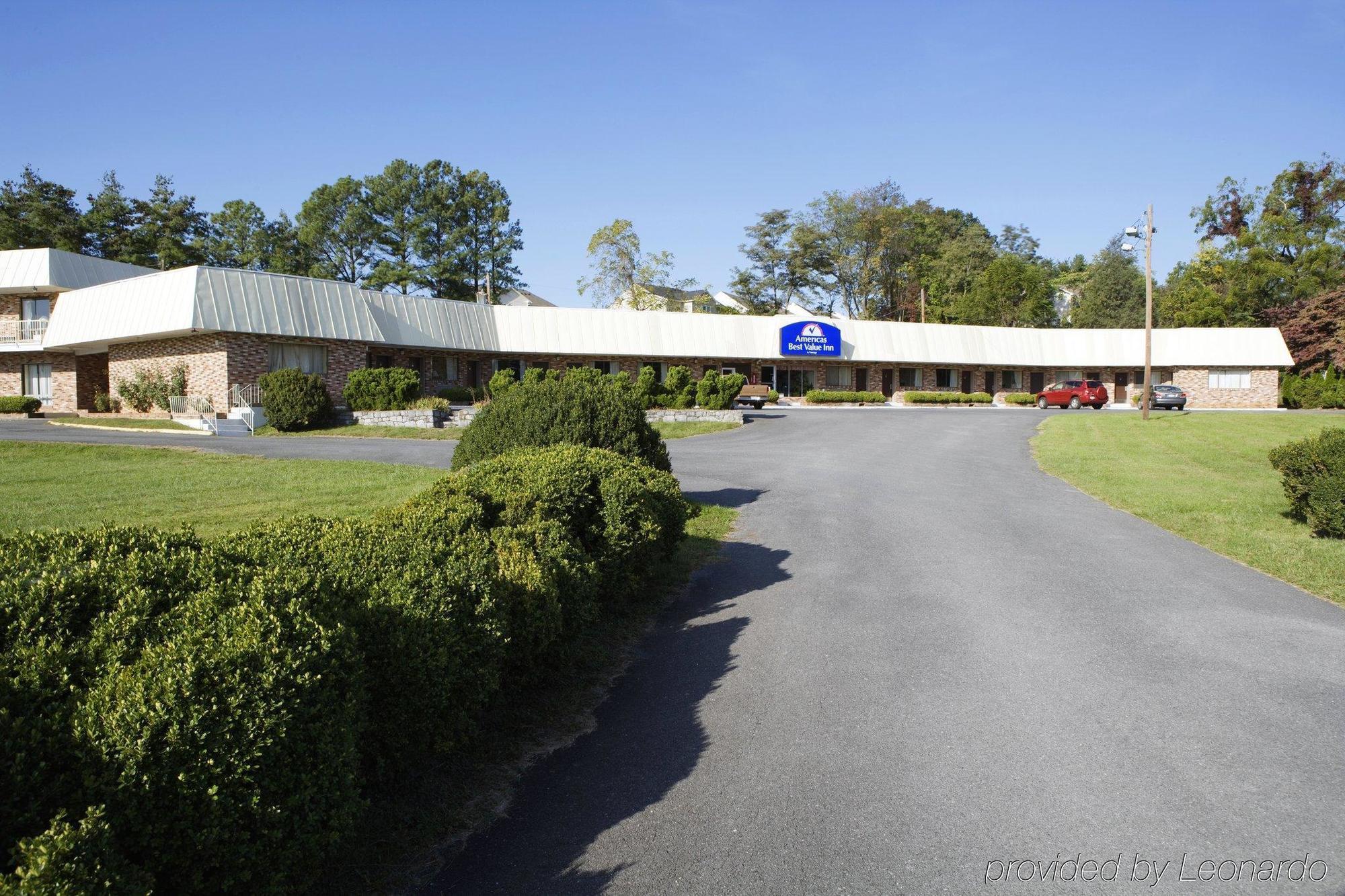 Americas Best Value Inn Winchester Exterior photo